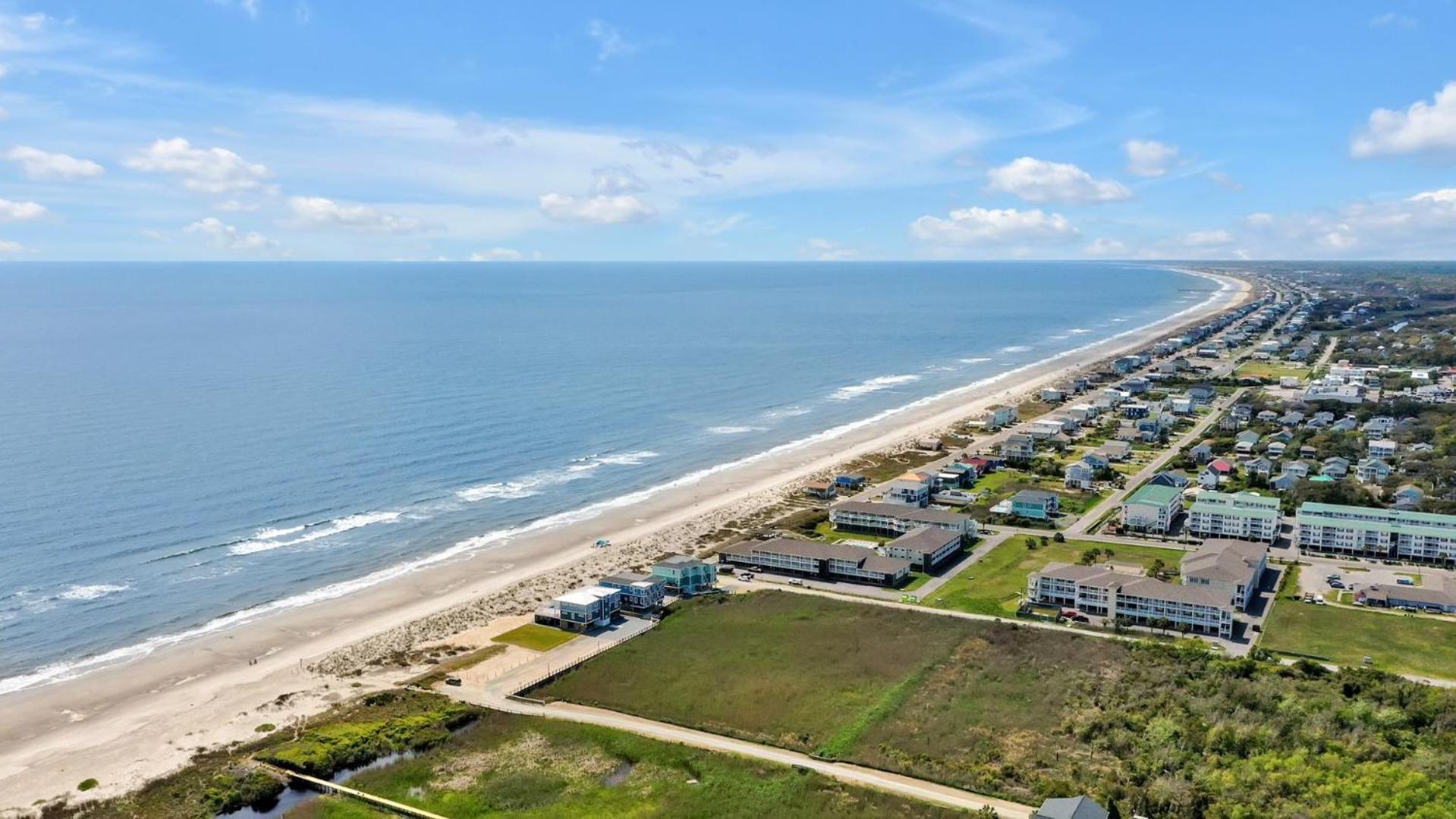 Aquila West Villa Oak Island Exterior photo